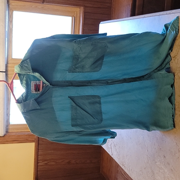 Men's reputation 100% Silk Button Down - Picture 1 of 3